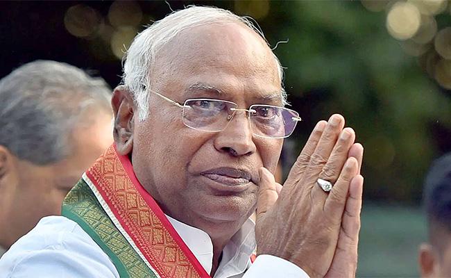 Mallikarjun Kharge May Skip Lok Sabha Contest: Sources