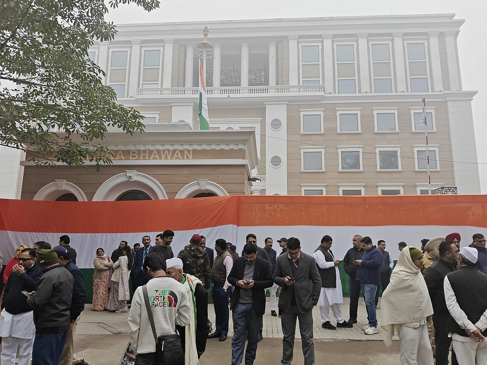 Cong Inaugurates New Headquarters in Delhi, Named 'Indira Gandhi Bhawan'