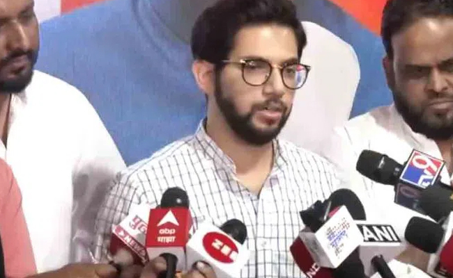 It's a Compromised Commission of India- Aaditya Thackeray on ECI