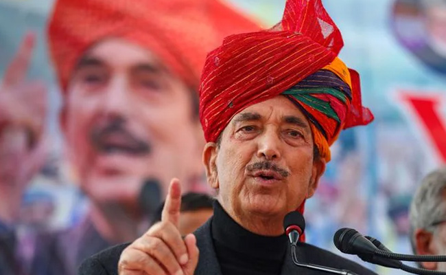 Ghulam Nabi Azad fields 13 candidates for first phase of J&K elections