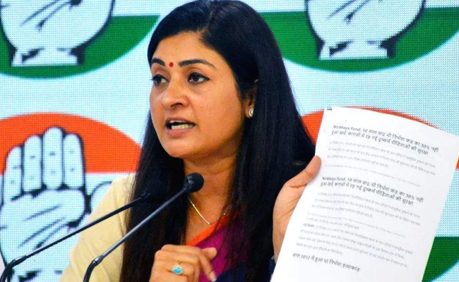 Alka Lamba Criticizes Kejriwal's Rs 33 Cr Usage