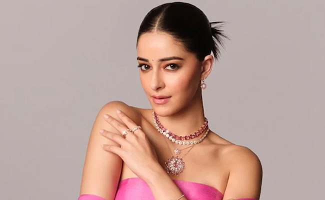 Ananya Panday Ready for Item Songs