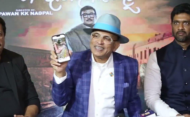 Annu Kapoor On Muslim Hero, Pundit Comedian