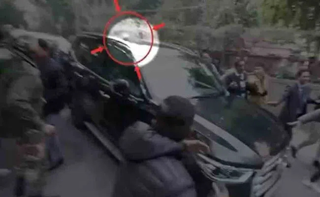 Attack on Arvind Kejriwal's Car: AAP Alleges BJP's Involvement