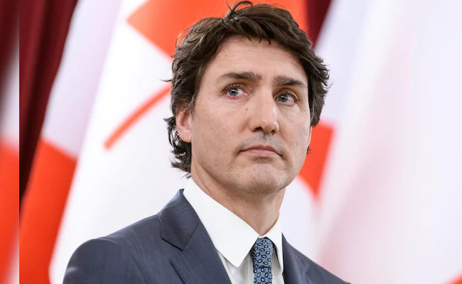 Canada Political Crisis Deepens, Trudeau Faces Fresh Calls for Resignation 