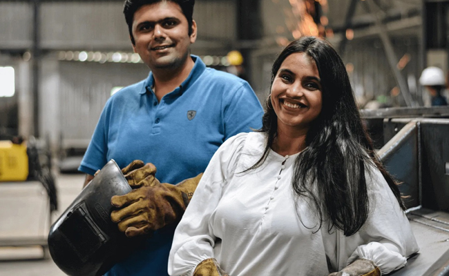 Pune Couple's Revolutionary Fuel Business