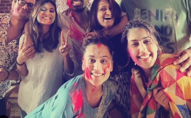 Holi Photo Confirms Tapsee Got Married?