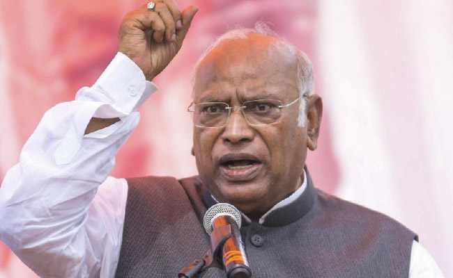 Kharge Questions BJP's Last 11 Year Rule