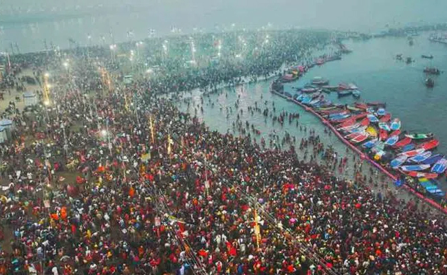 30 Crore Devotees Take Holy Dip at Triveni Sangam