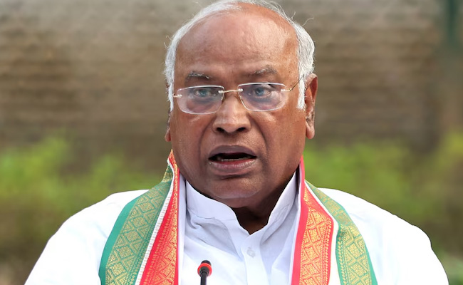 Kharge: One Nation, One Pople Is Impossible