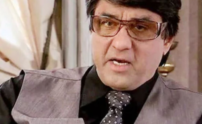 Mukesh Khanna In Another Controversy