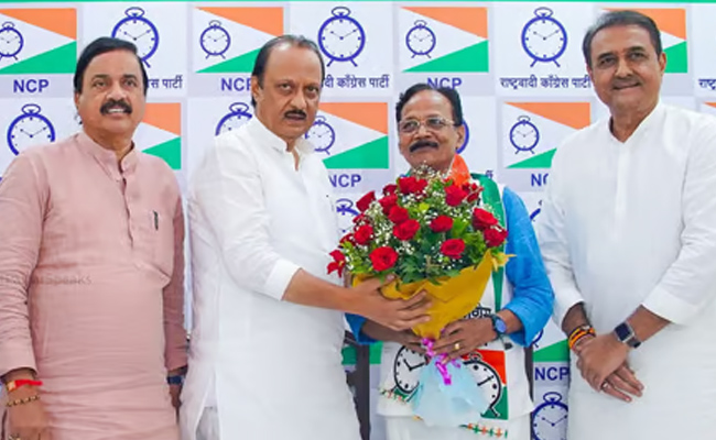 Ex-BJP Minister Rajkumar Badole joins NCP