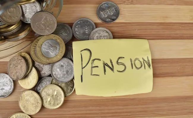 Government Plans Universal Pension Scheme