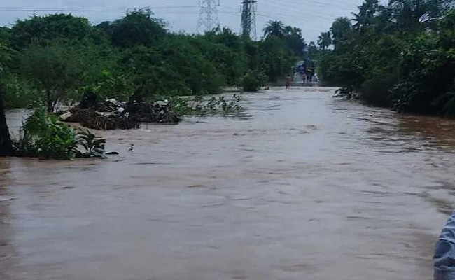 Heavy Rainfall in Chennai Triggers Red Alert for Several Districts