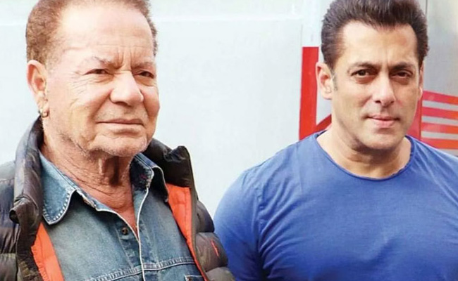 When Salim Khan talked about Big B's low phase