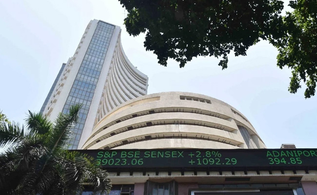 Market Wrap: Indian indices back in green after two-week fall