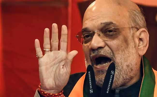 Amit Shah Mocks Congress' Delhi Poll Debacle