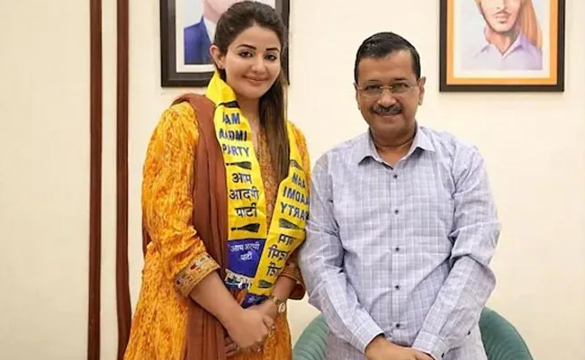 Punjabi Actress Sonia Mann Joins AAP