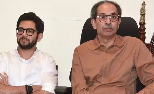 'Maha' Alliance Finalizes Seat Sharing: Uddhav Announces 65 Candidates