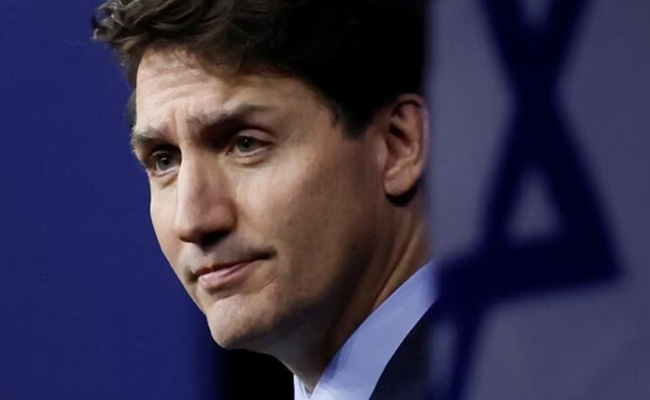 Liberal MPs call for Trudeau's resignation even as Canadian PM