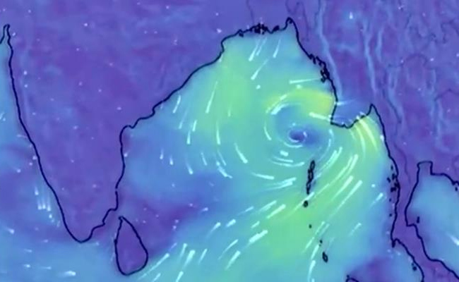 Orange alert in Jharkhand for cyclone 'Dana', several trains cancelled