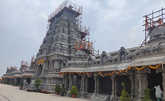 Telangana to set up TTD-like body for Yadadri temple