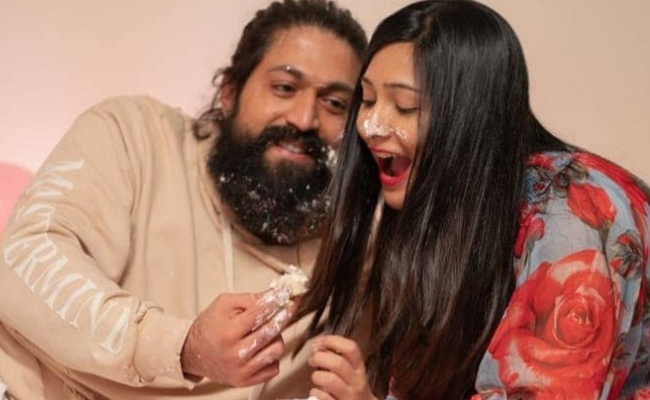 Yash’s wife Pens Romantic note for ‘Best Husband’