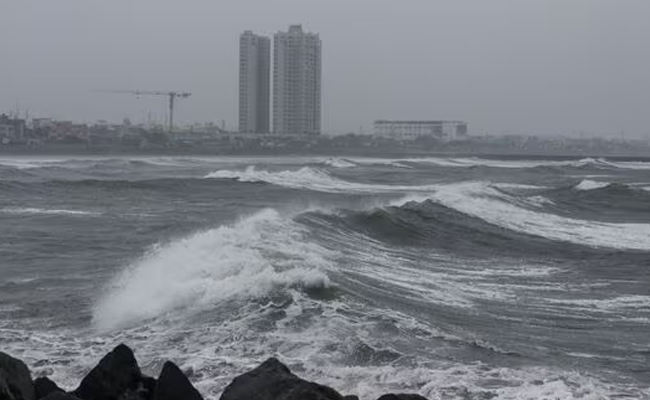 Cyclone Fengal: Yellow alert in 15 districts of Tamil Nadu